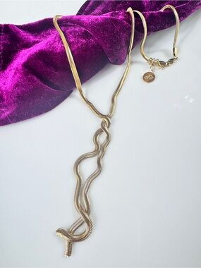 Gold Snake Chain Y-Style Pendant Necklace